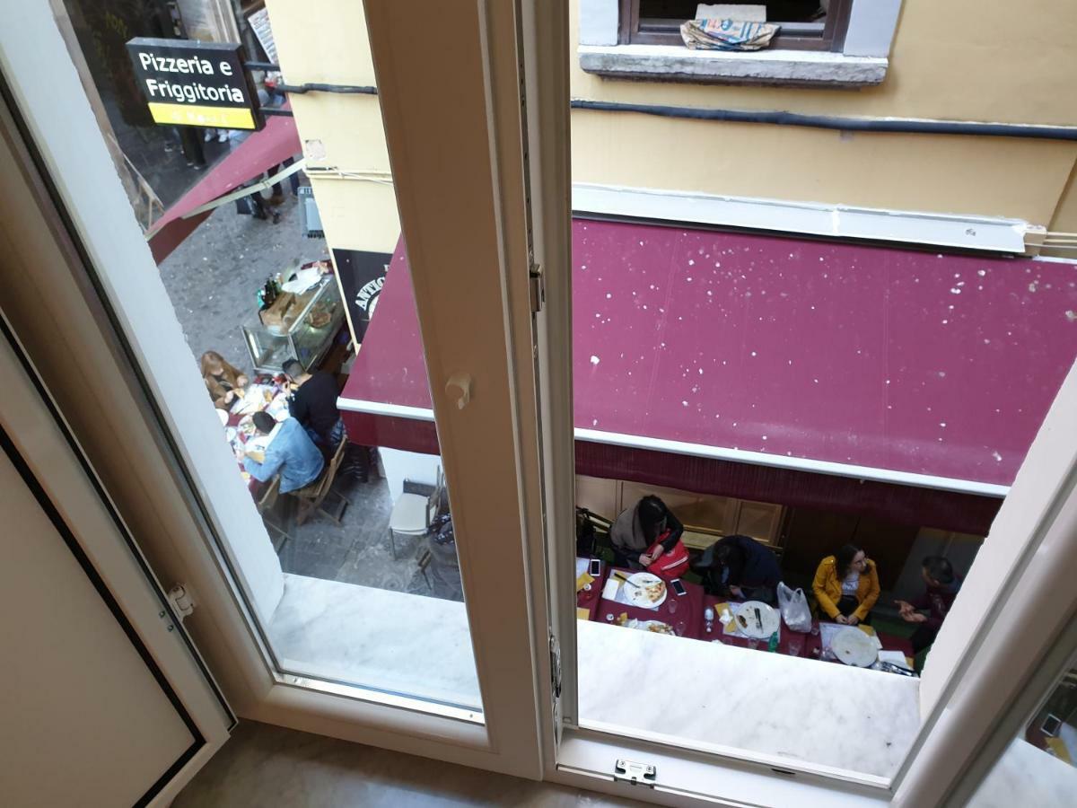 Fashion House Spaccanapoli Bagian luar foto